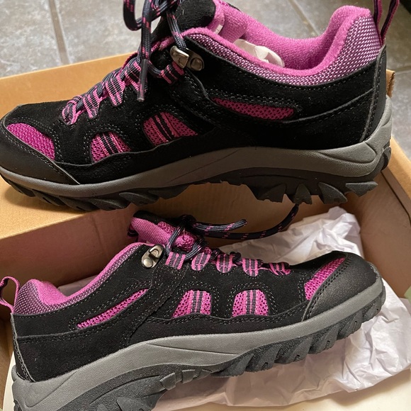 BEARPAW® Ridgewood Low Hiker Trail Shoe Sz 7 - Picture 2 of 4